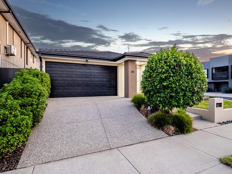 Photo - 33 Hikari Crescent, Cranbourne South VIC 3977 - Image 27