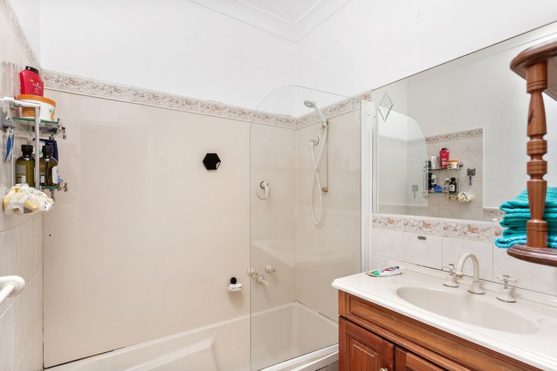 Photo - 33 Hobart Road, Henley Beach South SA 5022 - Image 10