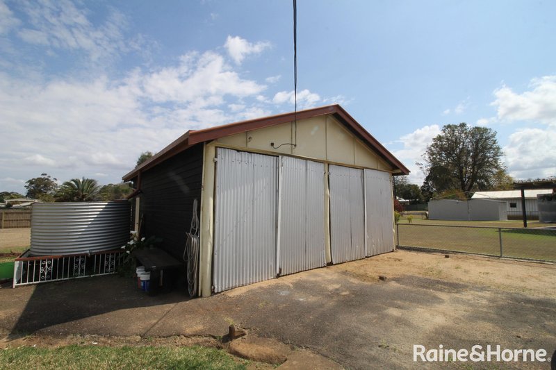 Photo - 33 Hodge Street, Kingaroy QLD 4610 - Image 4