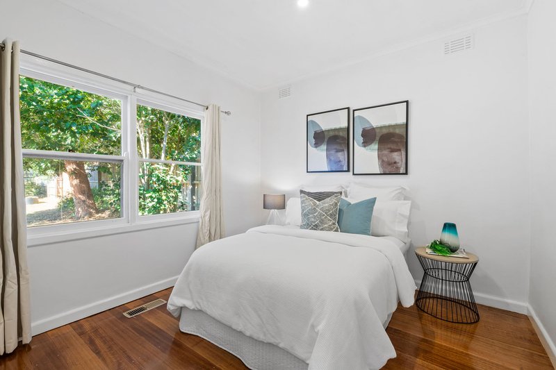 Photo - 33 Holland Road, Blackburn South VIC 3130 - Image 7