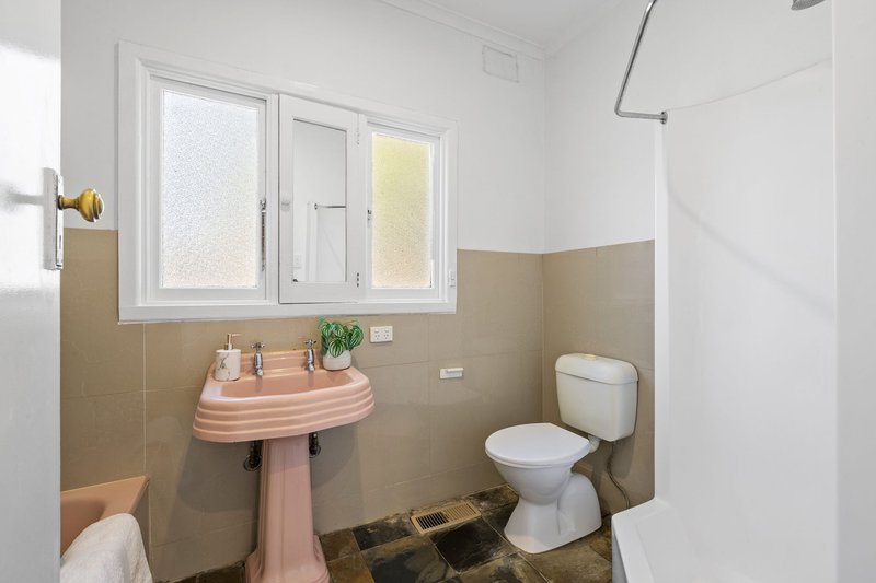 Photo - 33 Holland Road, Blackburn South VIC 3130 - Image 9