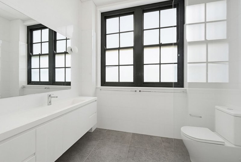 Photo - 33 Hopetoun Street, Camperdown NSW 2050 - Image 3