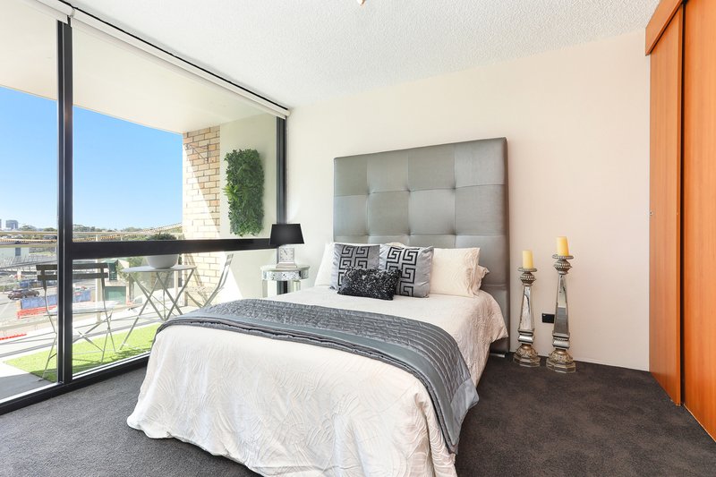 Photo - 3/3 Hornsey Street, Rozelle NSW 2039 - Image 2