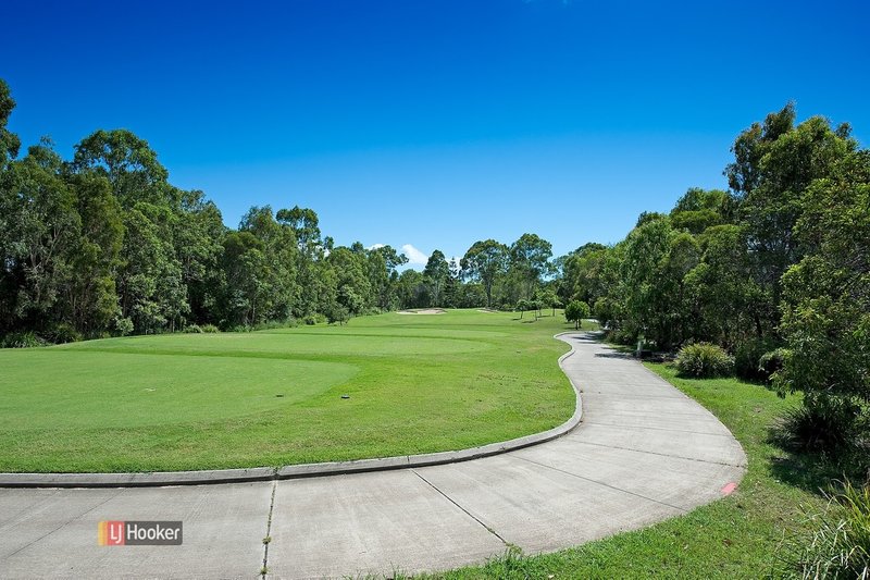 Photo - 33 Hotham Close, North Lakes QLD 4509 - Image 6