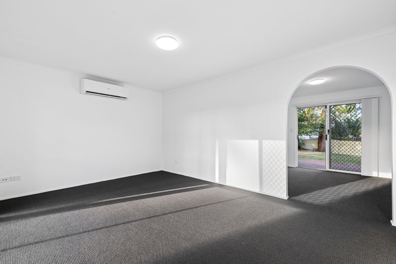 Photo - 33 Hughes Street, Browns Plains QLD 4118 - Image 6