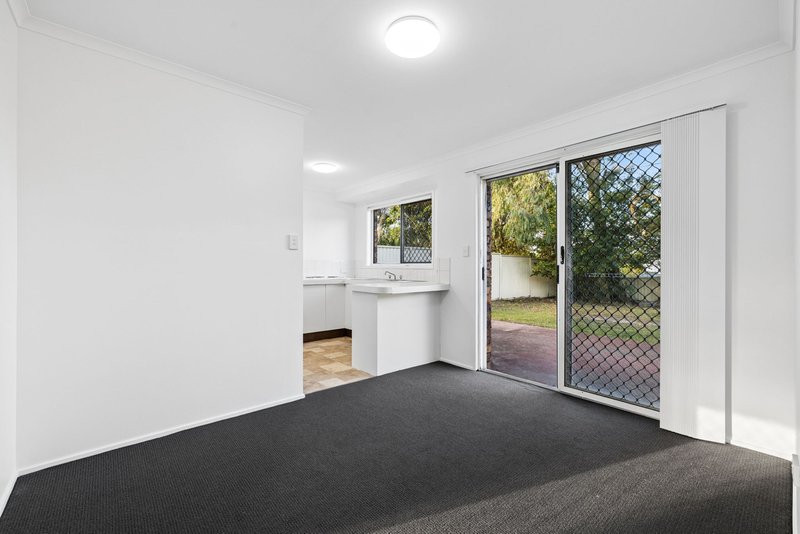 Photo - 33 Hughes Street, Browns Plains QLD 4118 - Image 7