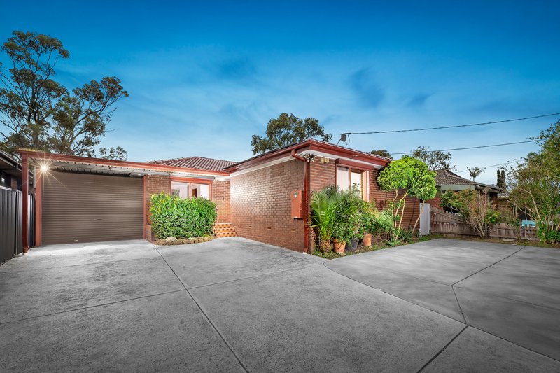 33 Hunt Crescent, Clarinda VIC 3169