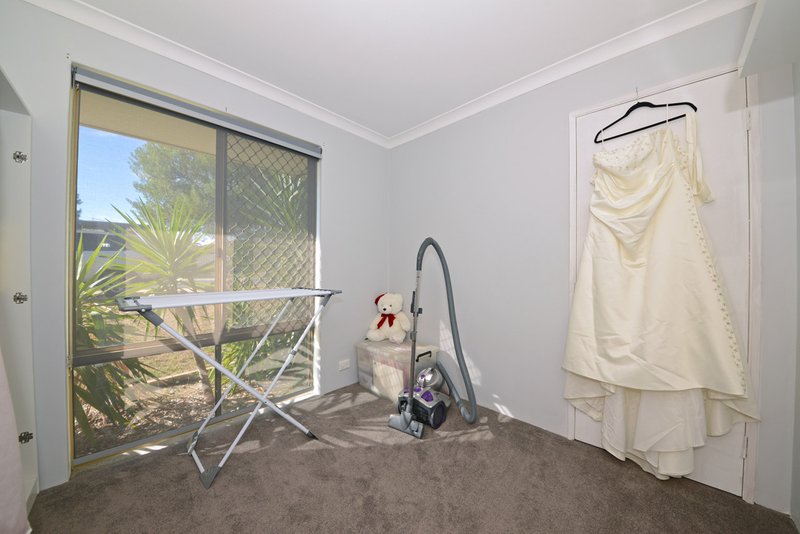 Photo - 33 Hyland Crescent, Clarkson WA 6030 - Image 15