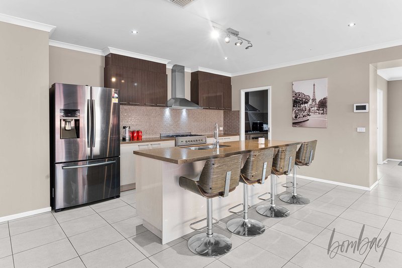 Photo - 33 Icarus Drive, Kalkallo VIC 3064 - Image 20