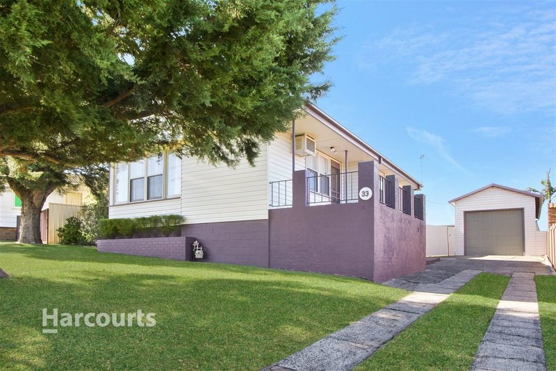 33 Illabunda Crescent, Koonawarra NSW 2530