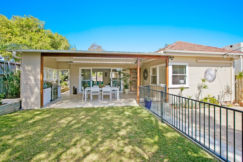 Photo - 33 Innes Road, Manly Vale NSW 2093 - Image 7