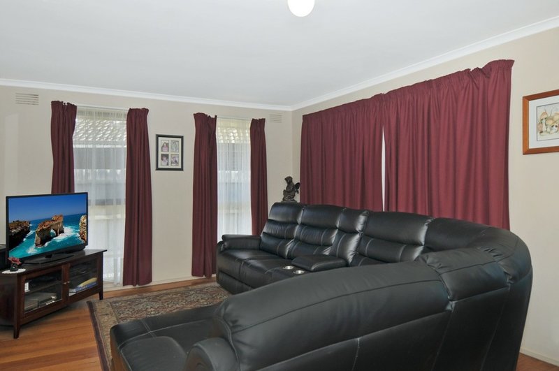 Photo - 33 James Street, Whittlesea VIC 3757 - Image 5