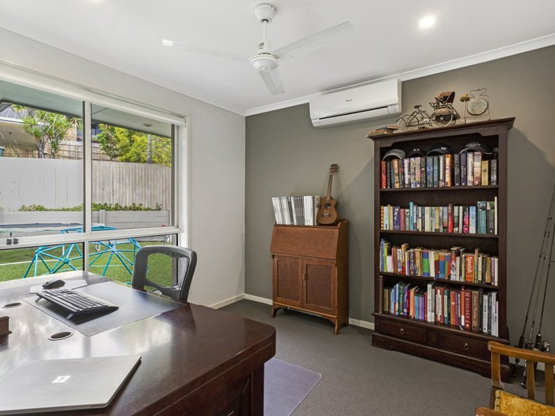 Photo - 33 Jancoon Court, Carrara QLD 4211 - Image 11