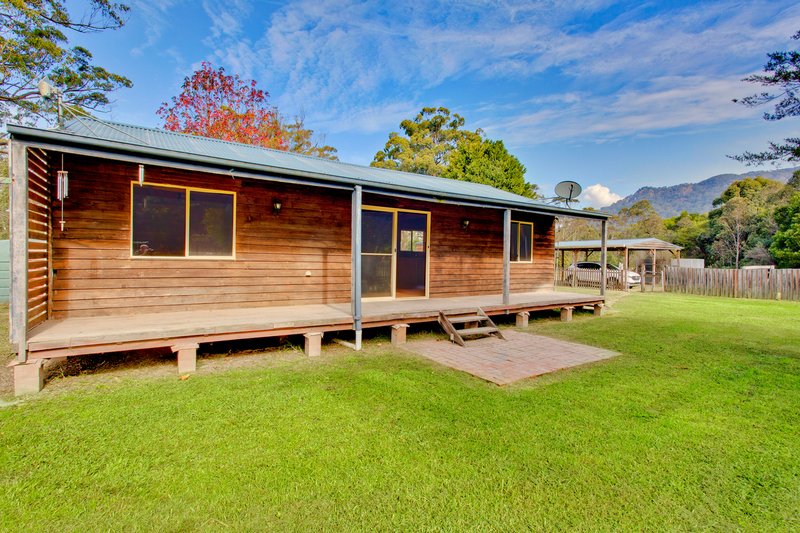 33 Johns River Road, Johns River NSW 2443