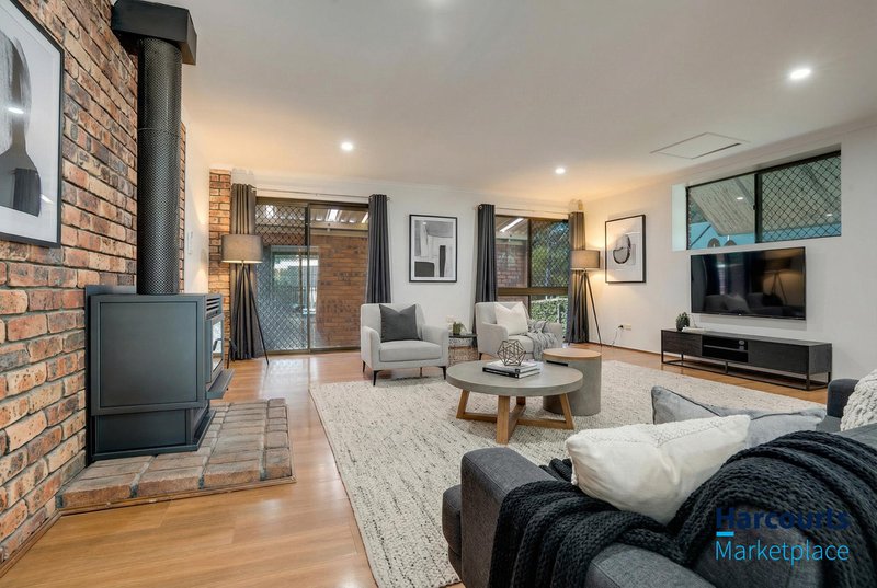 Photo - 33 Josephine Street, Camira QLD 4300 - Image 2