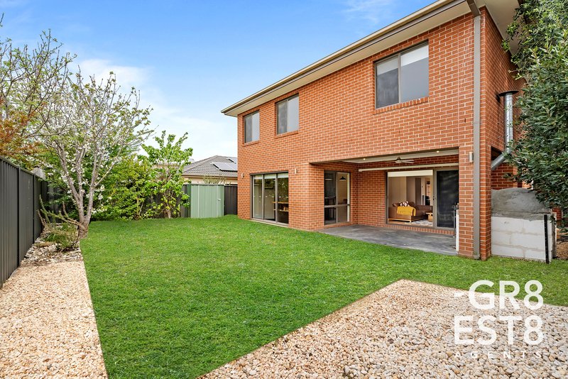 Photo - 33 Jupiter Crescent, Cranbourne West VIC 3977 - Image 20