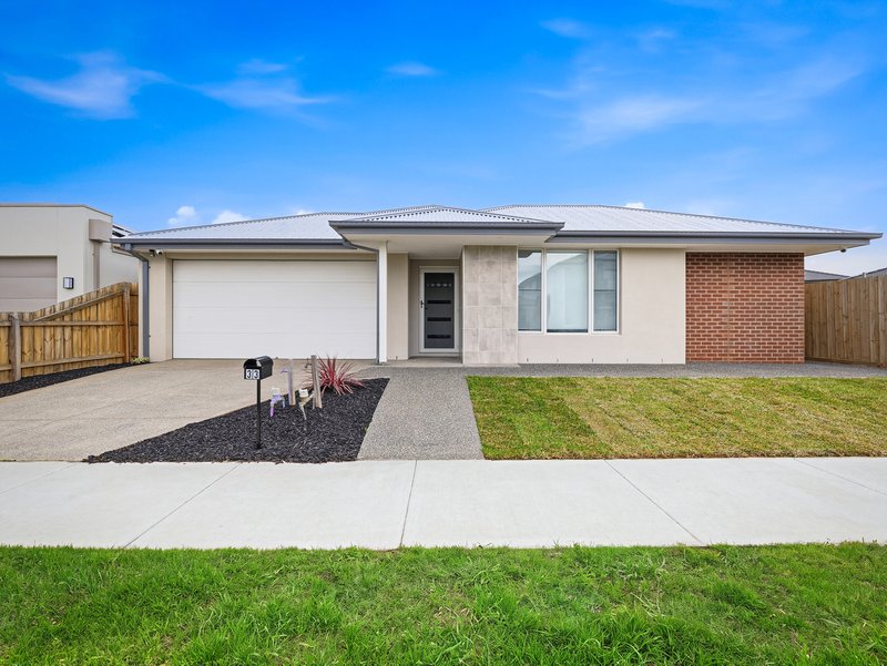 Photo - 33 Kailash Road, Werribee VIC 3030 - Image 1