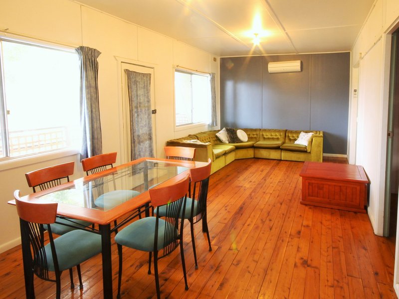 Photo - 33 Karne Street, Sanctuary Point NSW 2540 - Image 3