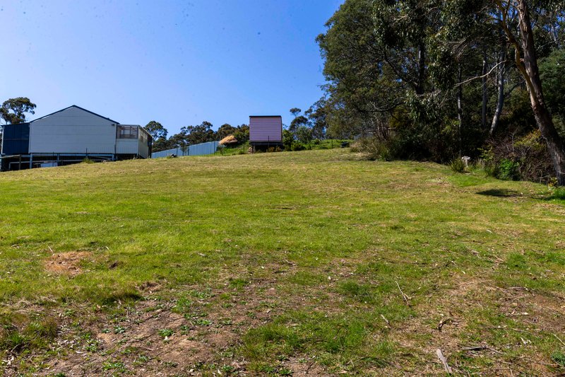 Photo - 33 Kent Street, Geeveston TAS 7116 - Image 3