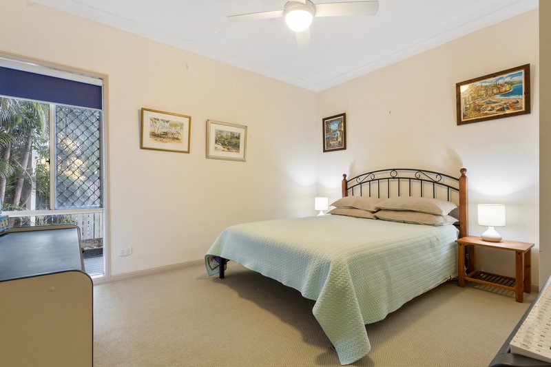 Photo - 33 Kentville Street, Mitchelton QLD 4053 - Image 12