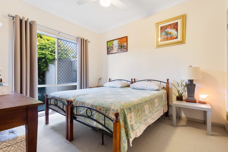 Photo - 33 Kentville Street, Mitchelton QLD 4053 - Image 15