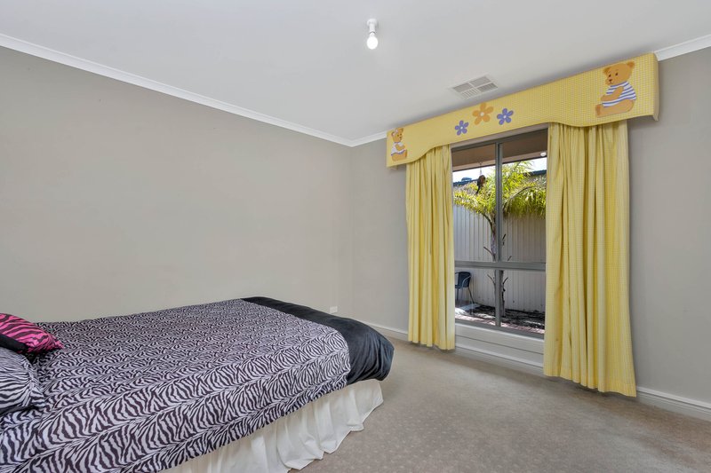 Photo - 33 Kestrel Crescent, Thompson Beach SA 5501 - Image 14