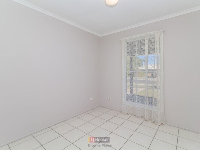 Photo - 33 Kilby Street, Crestmead QLD 4132 - Image 7