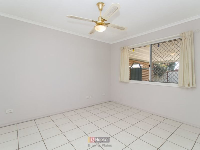 Photo - 33 Kilby Street, Crestmead QLD 4132 - Image 8