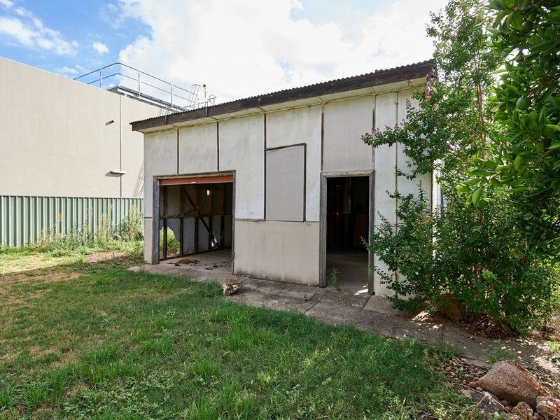 Photo - 33 Kincaid Street, Wagga Wagga NSW 2650 - Image 13