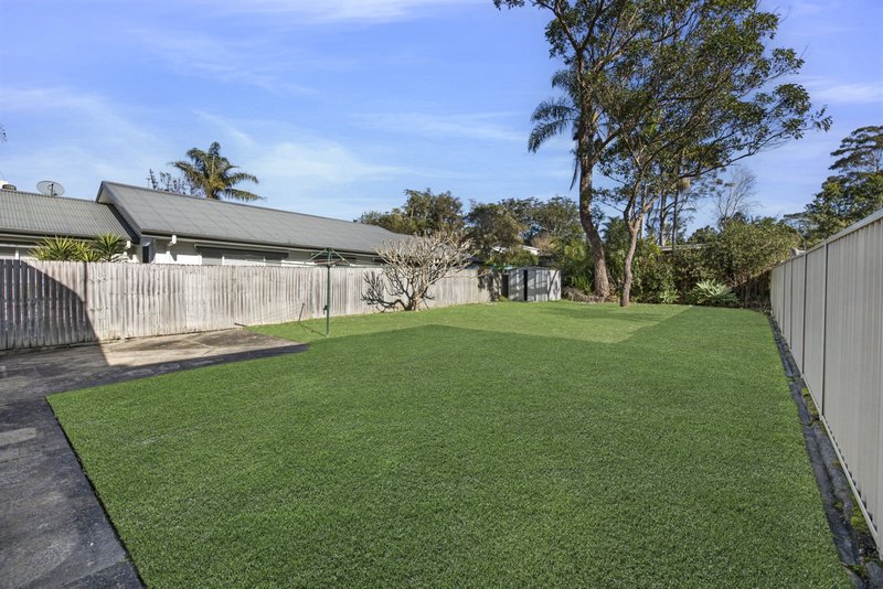 Photo - 33 Kuburra Road, Erina NSW 2250 - Image 3