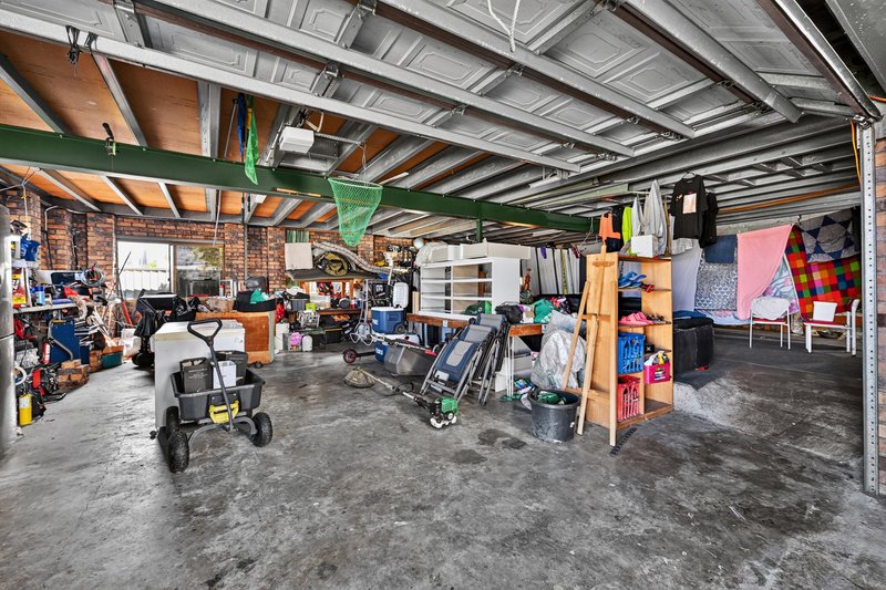 Photo - 33 Lachlan Drive, Coomera QLD 4209 - Image 9