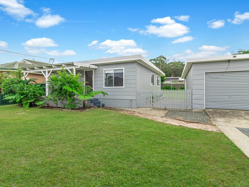 Photo - 33 Lakehaven Drive, Sussex Inlet NSW 2540 - Image 1