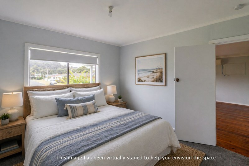 Photo - 33 Lakehaven Drive, Sussex Inlet NSW 2540 - Image 4