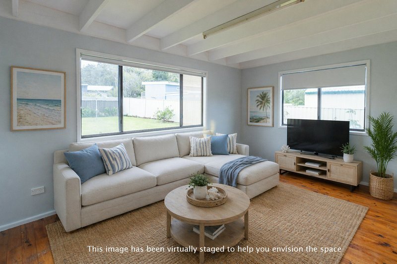 Photo - 33 Lakehaven Drive, Sussex Inlet NSW 2540 - Image 7