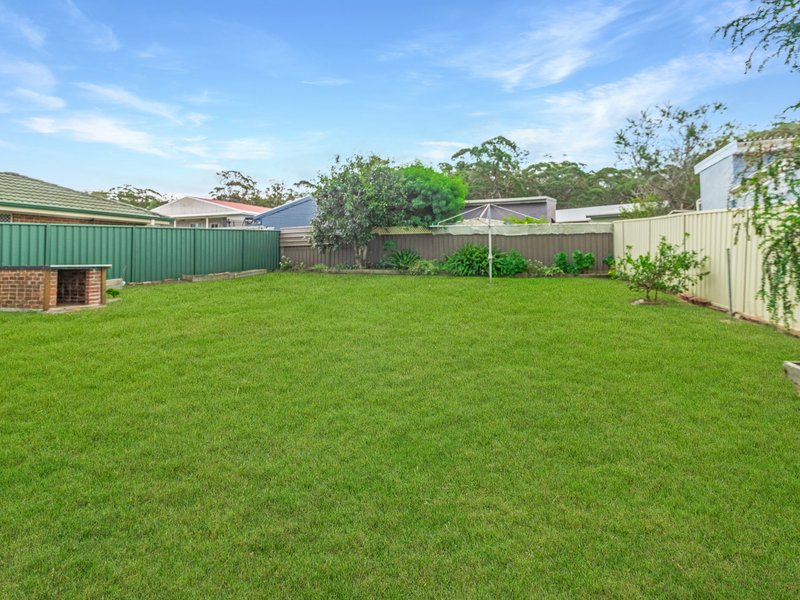 Photo - 33 Lakehaven Drive, Sussex Inlet NSW 2540 - Image 8