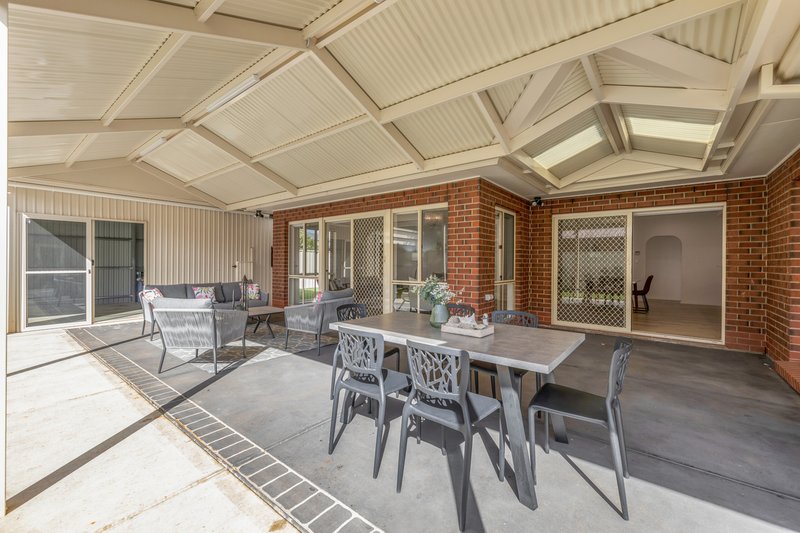 Photo - 33 Lakeland Road, Munno Para West SA 5115 - Image 22