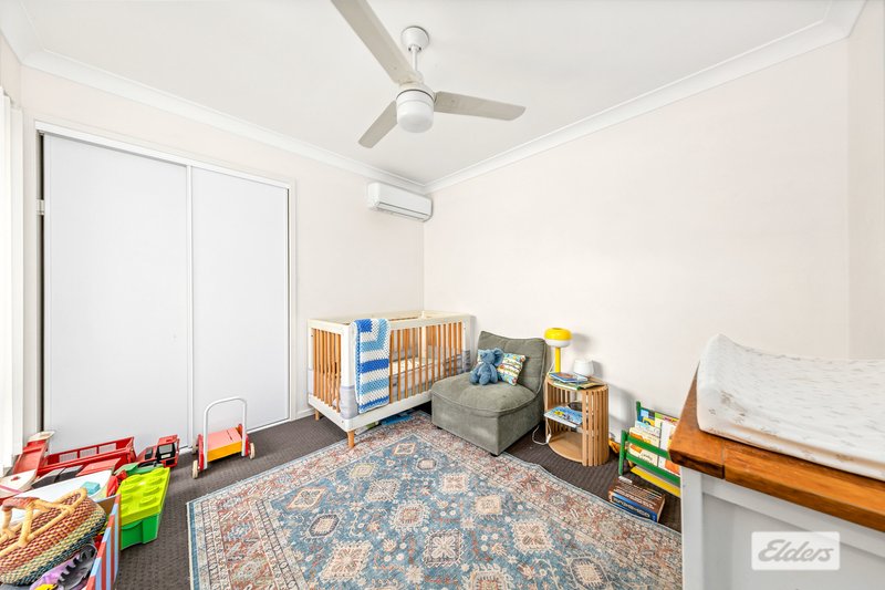 Photo - 33 Lakeside Drive, Emerald QLD 4720 - Image 9