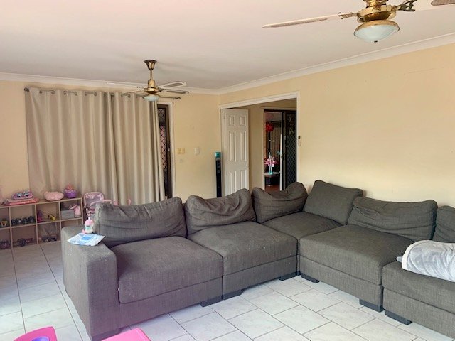 Photo - 33 Laughlin Street, Kingston QLD 4114 - Image 6