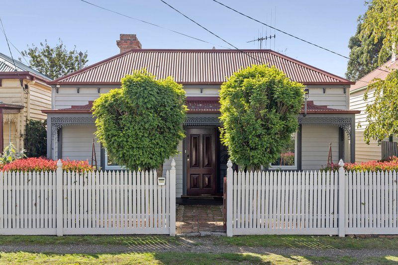 Photo - 33 Lauriston Street, Kyneton VIC 3444 - Image 1