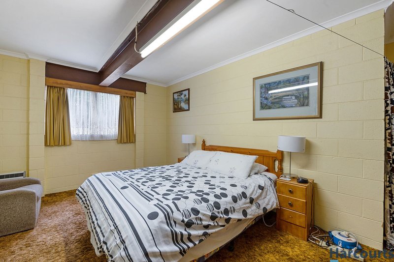 Photo - 33 Leighlands Avenue, Ulverstone TAS 7315 - Image 11