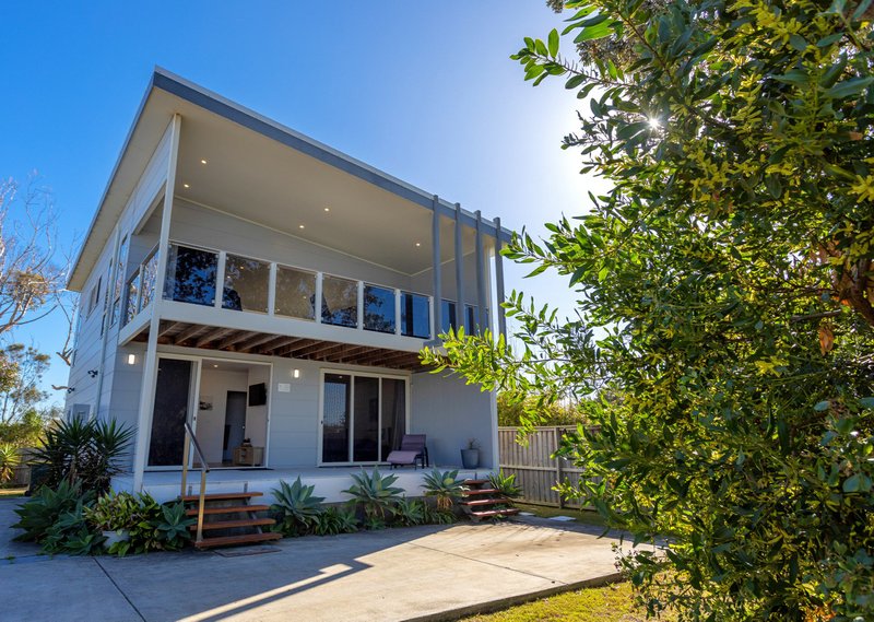 Photo - 33 Lewis Street, Old Bar NSW 2430 - Image 1
