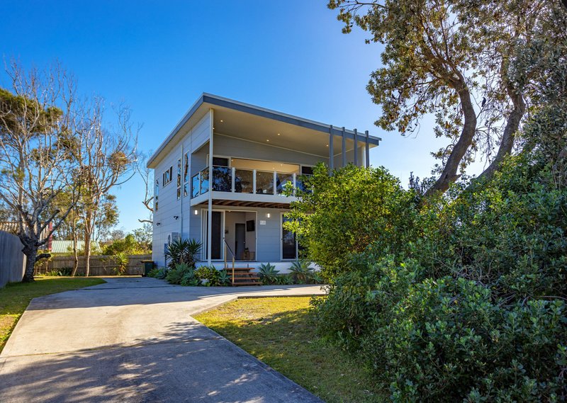 Photo - 33 Lewis Street, Old Bar NSW 2430 - Image 2