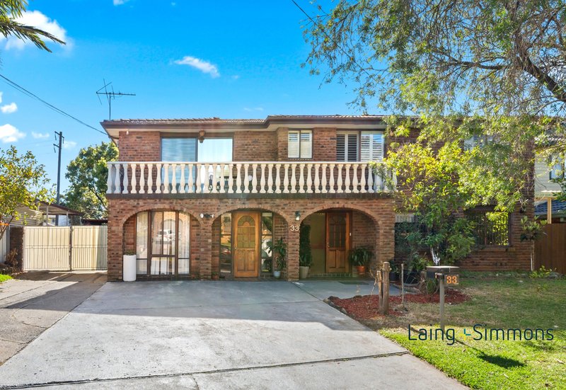 Photo - 33 Lewis Street, Regents Park NSW 2143 - Image 3