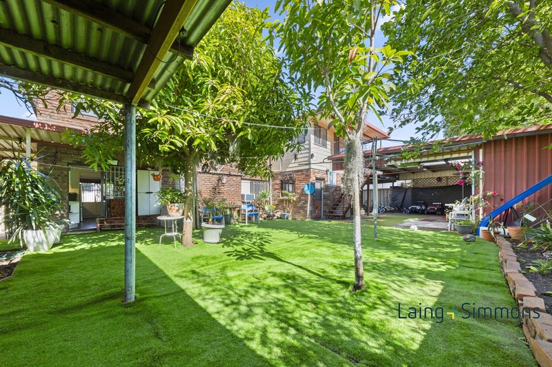 Photo - 33 Lewis Street, Regents Park NSW 2143 - Image 15