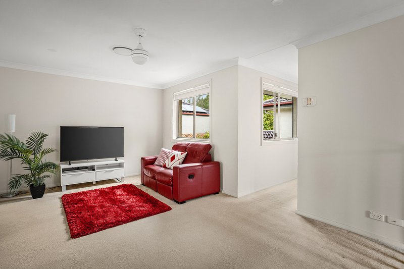 Photo - 33 Leyburn Street, Stanhope Gardens NSW 2768 - Image 9