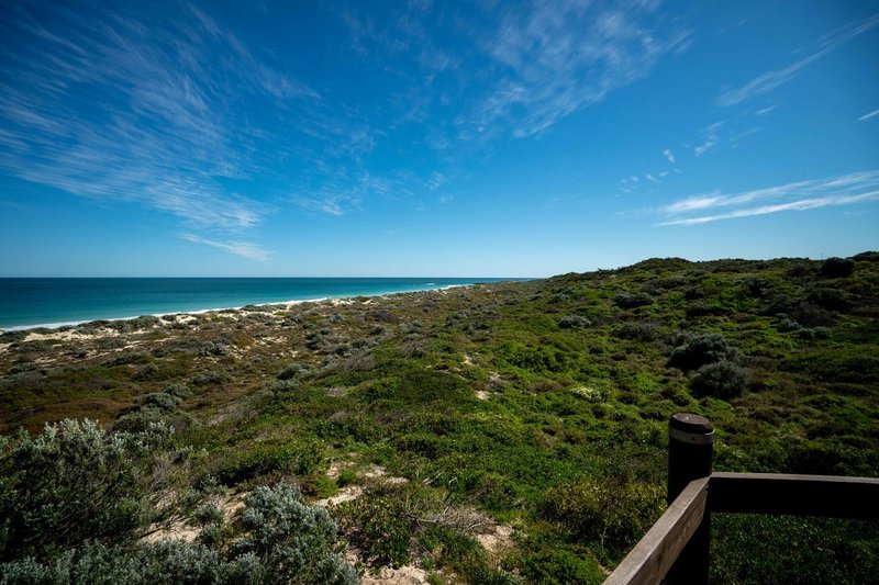 Photo - 33 Lindsay Beach Boulevard, Yanchep WA 6035 - Image 13