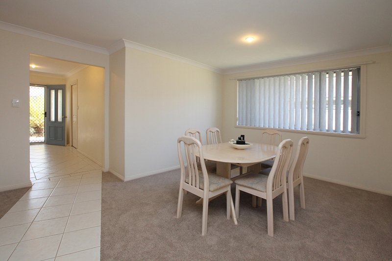 Photo - 33 Livistona Drive, Forster NSW 2428 - Image 4