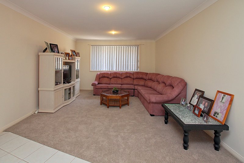 Photo - 33 Livistona Drive, Forster NSW 2428 - Image 6