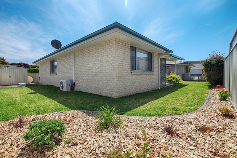 Photo - 33 Livistona Drive, Forster NSW 2428 - Image 8