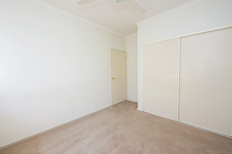 Photo - 3/3 Lockyer Street, Bulgarra WA 6714 - Image 9